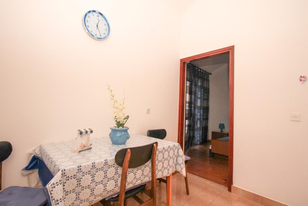 Apartments Lea Prizba Habitación foto
