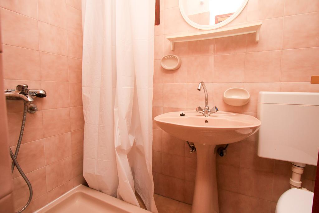 Apartments Lea Prizba Habitación foto